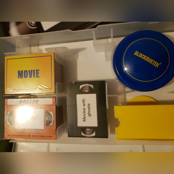 Blockbuster video party game - Picture 3 of 5